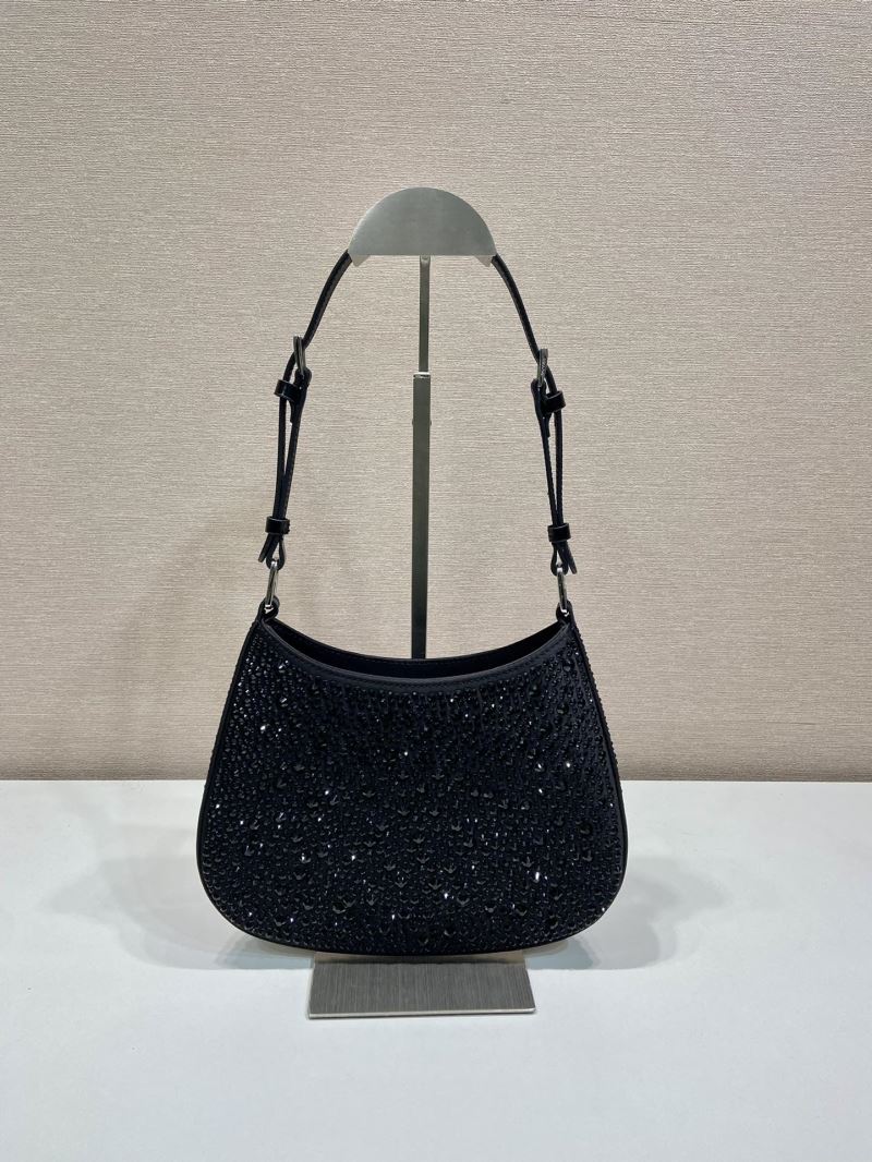 Pra*a cleo bags